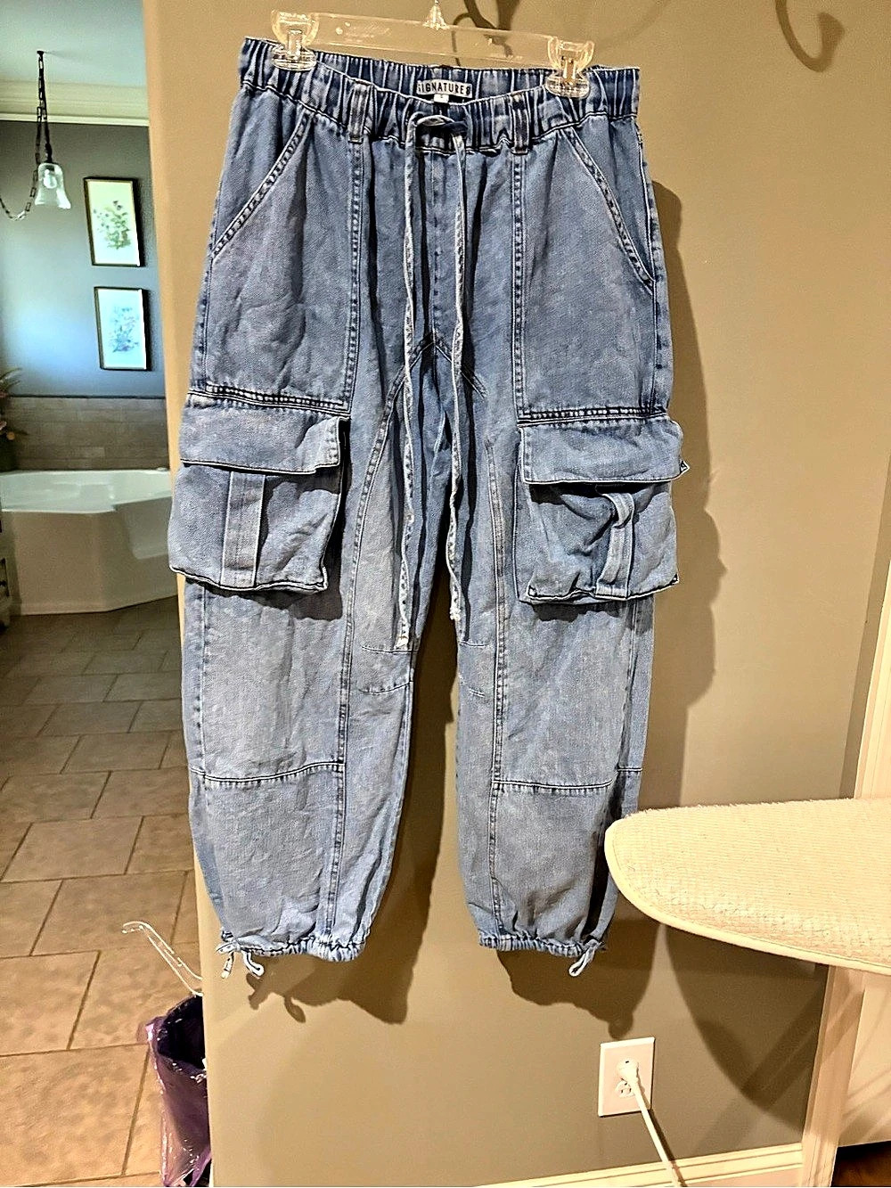 Signature 8 Women's Cargo Denim Jogger Pants Small